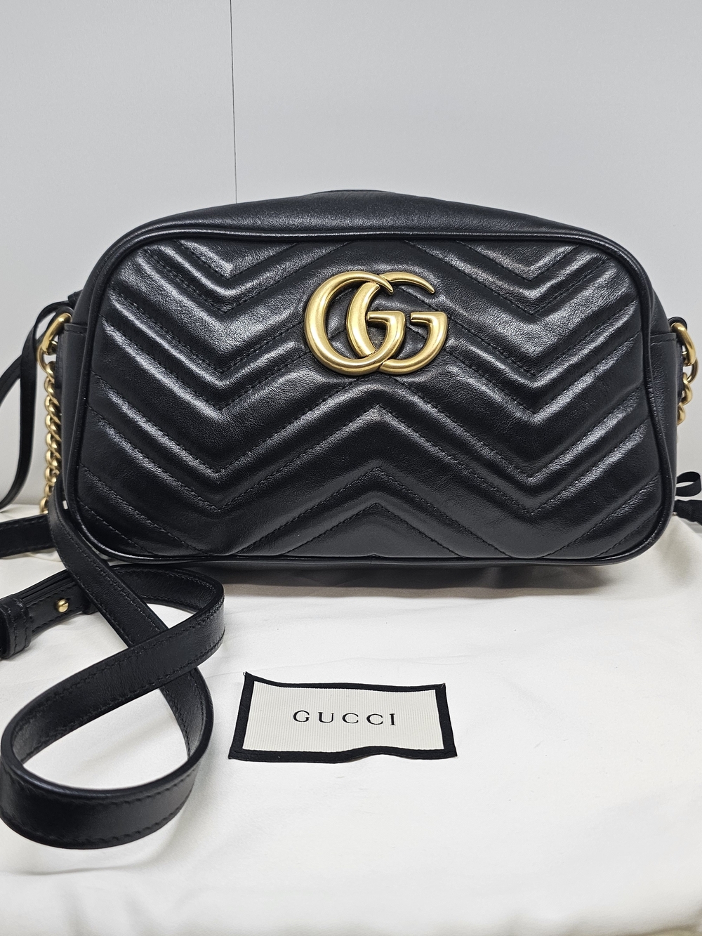 Gucci Marmont Chevron Leather Camera Bag - Black - Picture 1 of 11